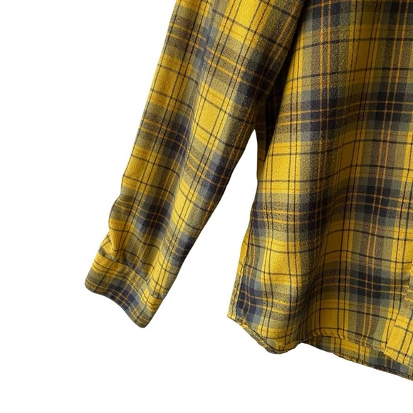 Volcom Men’s Yellow Plaid Skate Snow Longsleeve Button Down Flannel Shirt SZ M - Picture 10 of 10